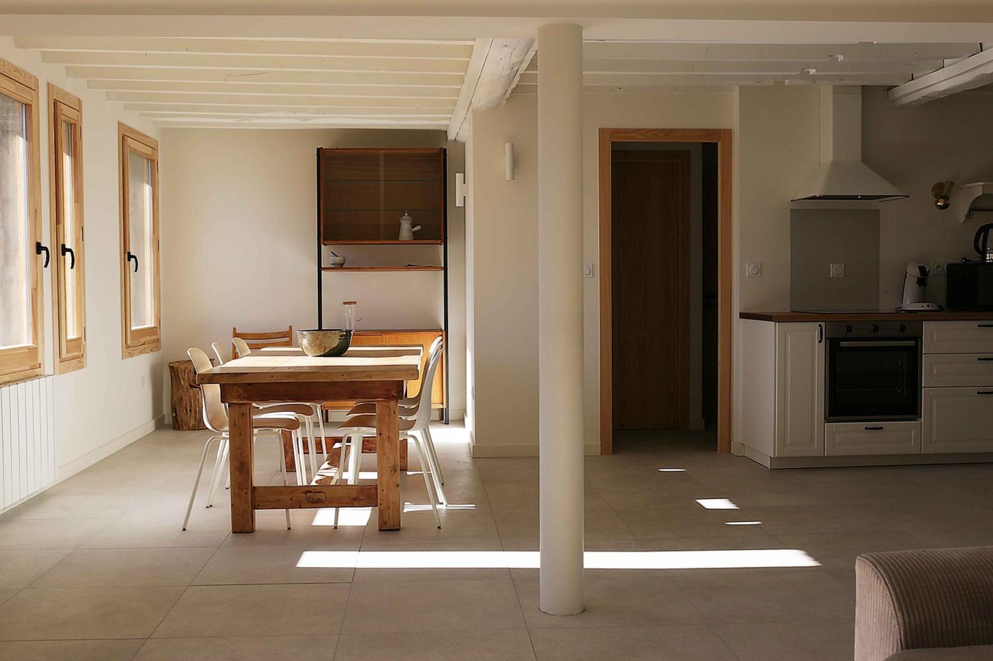 Appartement Avec Vue Et Jardin Formigueres Bagian luar foto